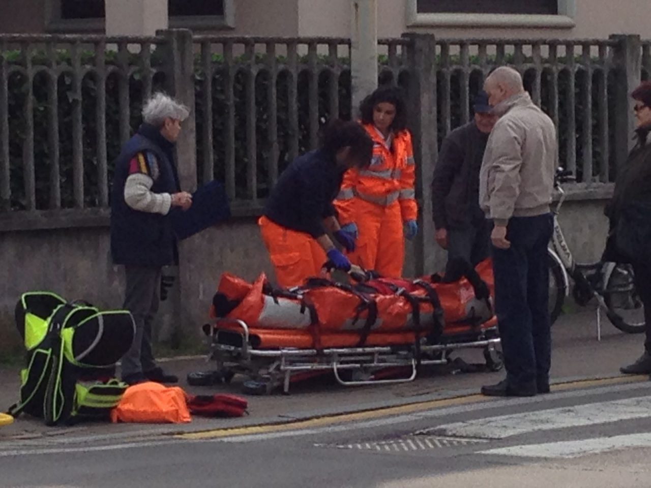 Cernusco uomo caduto in bicicletta