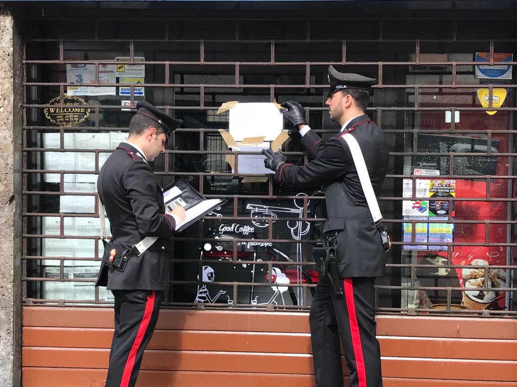 Ritrovo abituale di pregiudicati: Carabinieri chiudono un bar