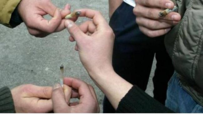 Lotta alla droga, il sindaco propone il Daspo urbano per gli spacciatori