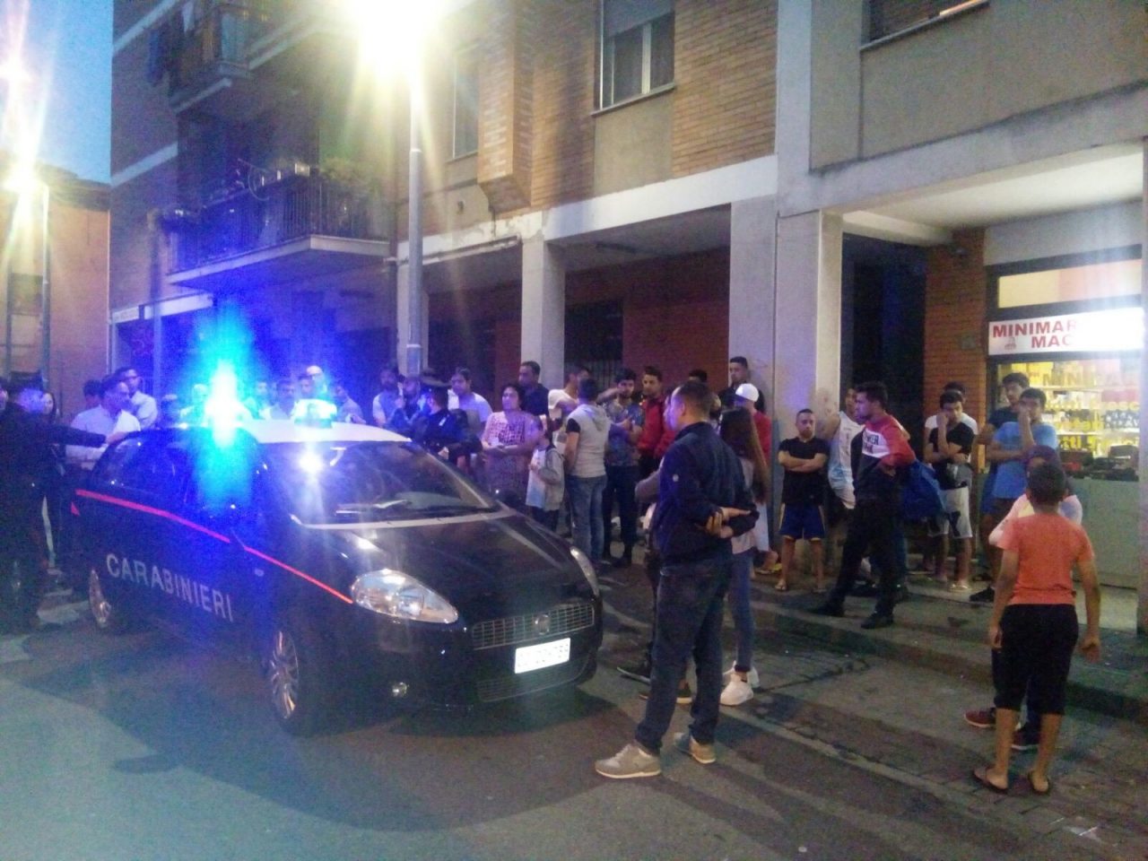 Bambino cade dal balcone giocando e muore a soli tre anni