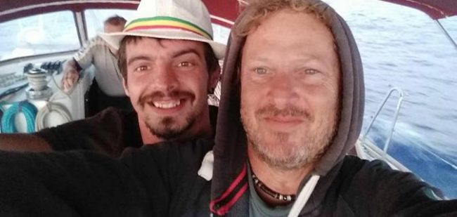 Velisti scomparsi, appello on line della moglie
