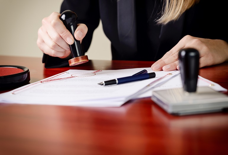 Le consulenze sono costose? “Mettiamo un notaio a disposizione dei cittadini”