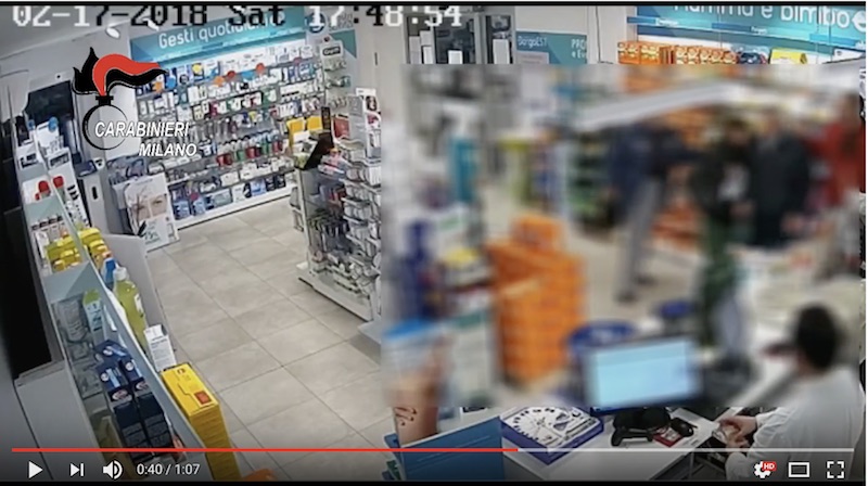 Rapinatori seriali incastrati dalle immagini delle telecamere VIDEO