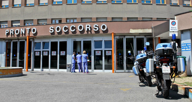 Uccide l’amico con due coltellate dopo la serata alcol e droga
