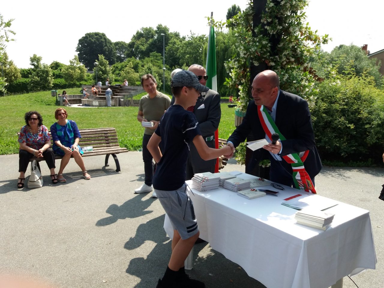 liscate consegna costituzioni