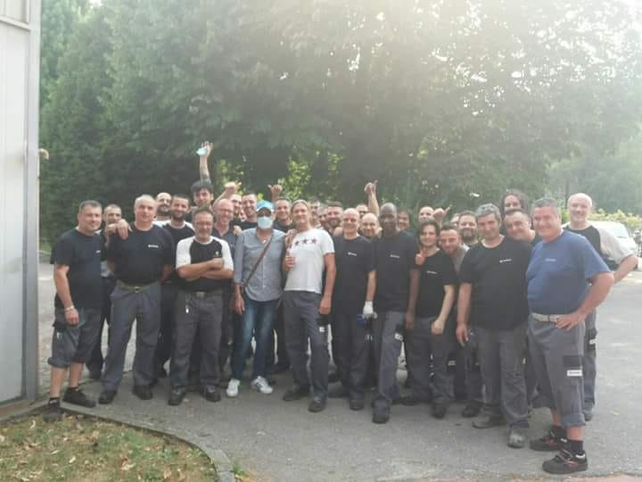 Gli donano le ferie per combattere la malattia