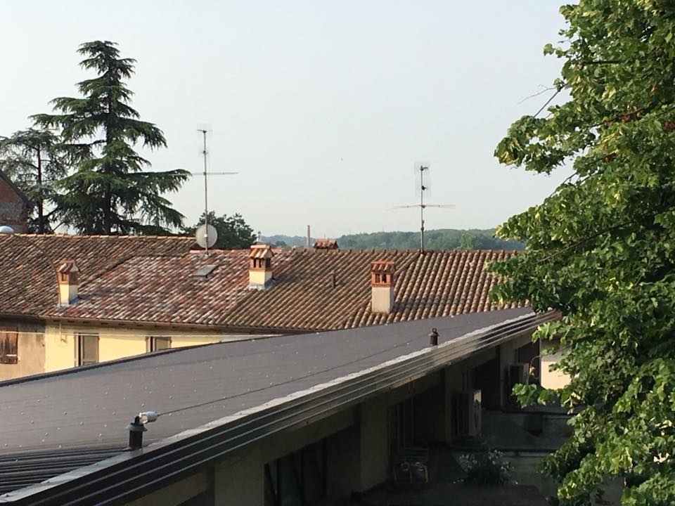 Vaprio niente più eternit sul tetto dell’Auser
