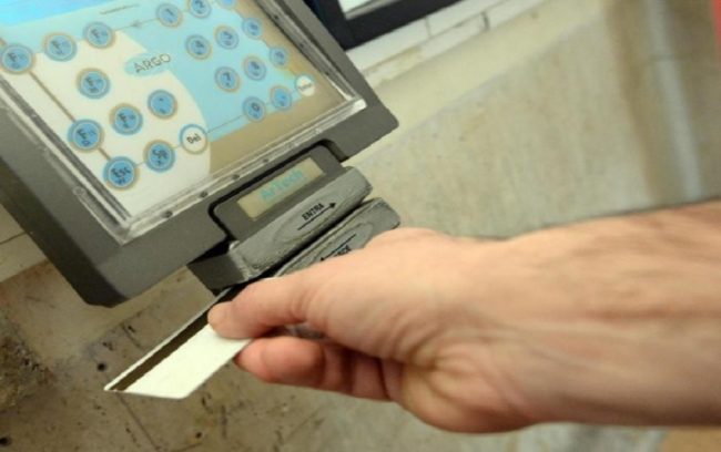 Furbetti del cartellino lavori extra in nero durante orario di lavoro