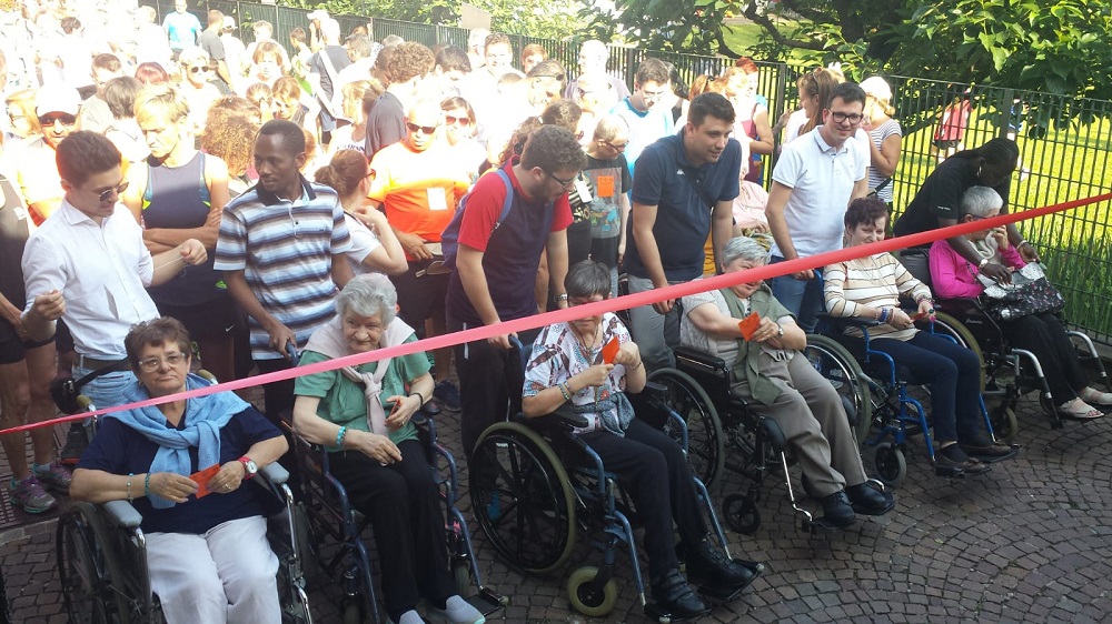 In corsa per festeggiare la canonizzazione di don Francesco Spinelli FOTO
