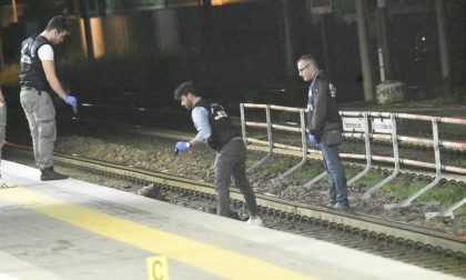 Travolta in stazione dal treno muore una 28enne