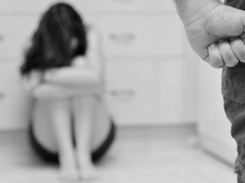 Violenza sulle donne, agli arresti un 50enne