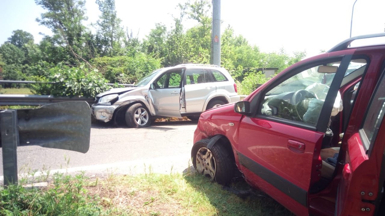 Grave incidente a Pontirolo, elisoccorso sul posto FOTO VIDEO