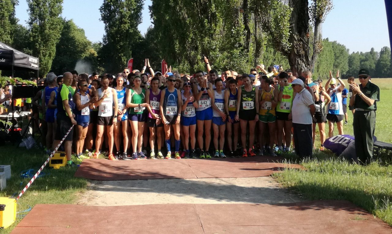 La carica dei mille alla “10 Km del Parco Nord”