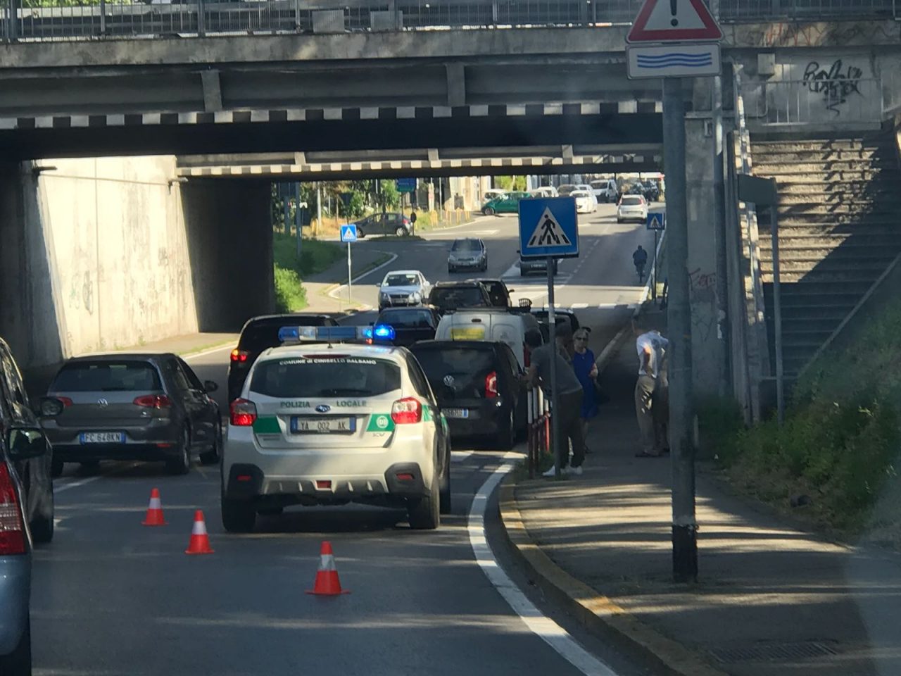 Tamponamento a catena tra quattro veicoli: donna in ospedale