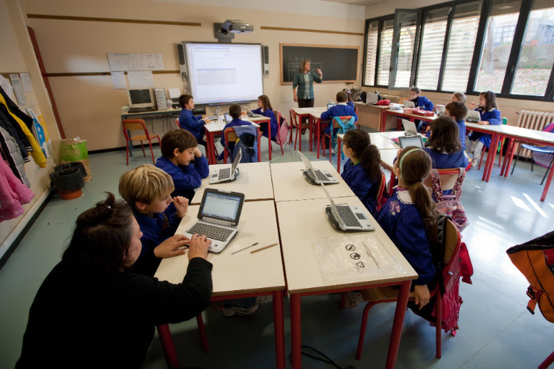 La fibra ottica arriva nelle scuole di Segrate