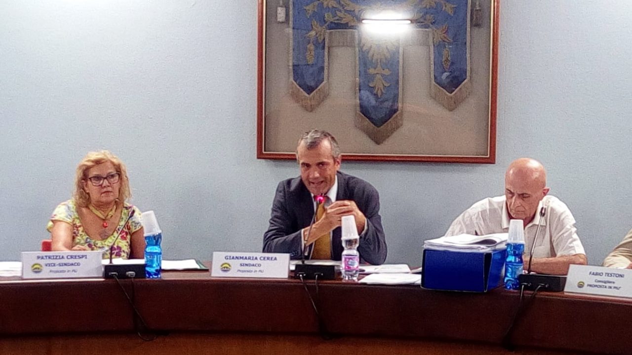 Nuovo parco Adda in arrivo, la maggioranza si spacca