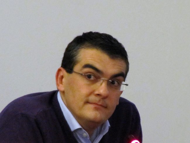 Per le elezioni a Canonica si cercano candidati stranieri