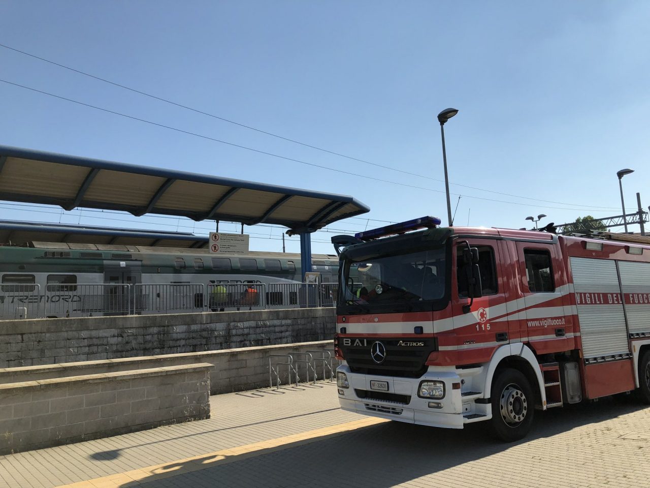 Travolto da un treno: morto in stazione a Melzo
