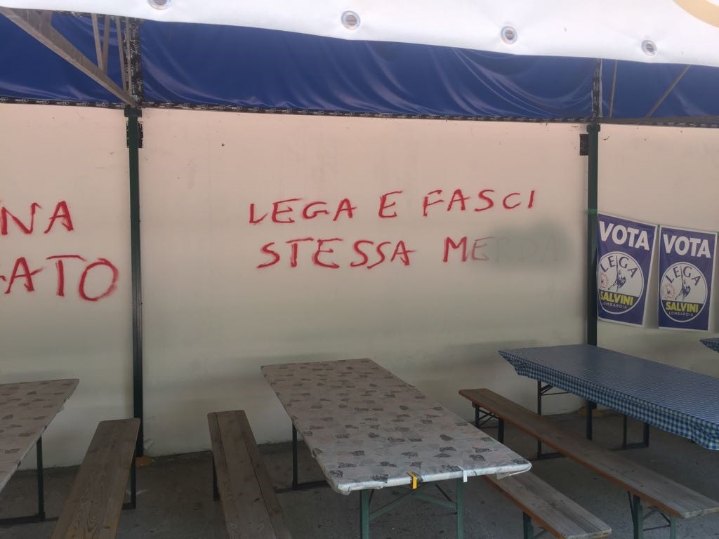 Scritte anti Salvini e insulti alla festa della Lega di Brugherio