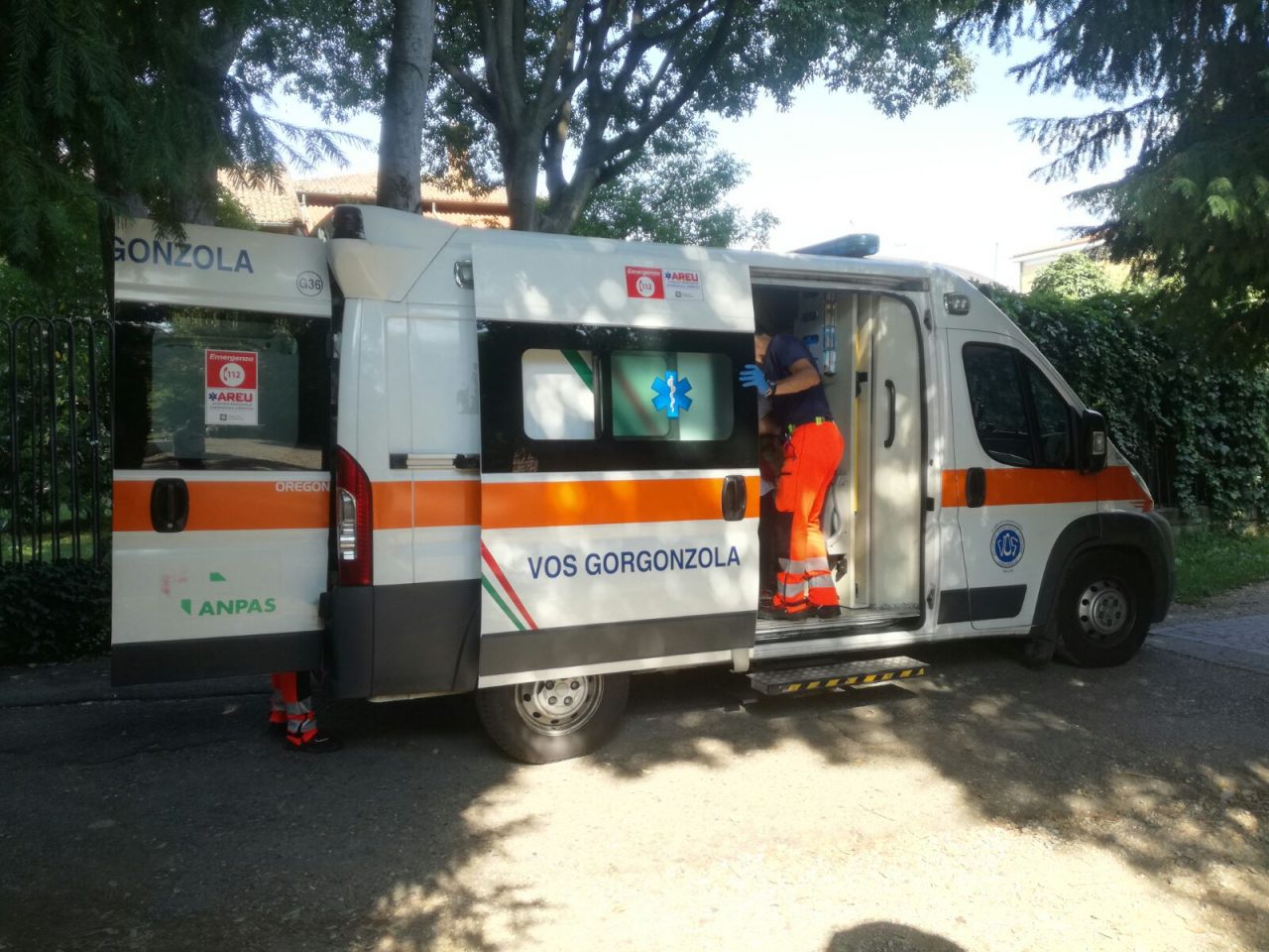 Malore al parco a Gorgonzola per un’anziana