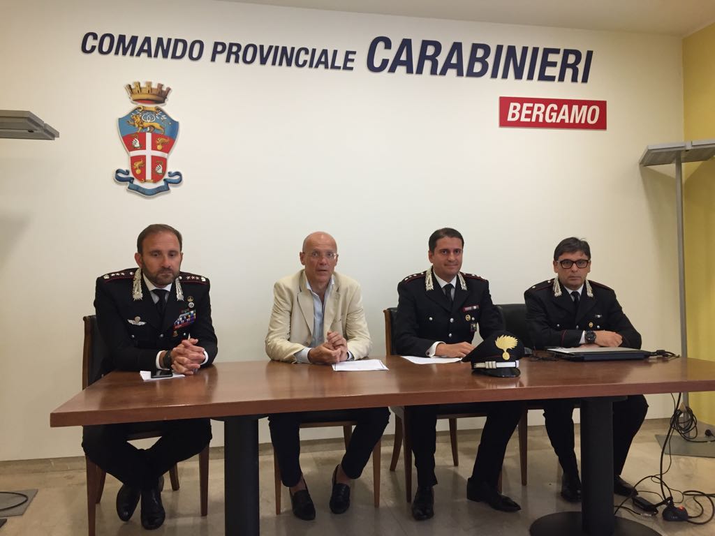 Operazione Occhialino parla il capitano dei carabinieri VIDEO