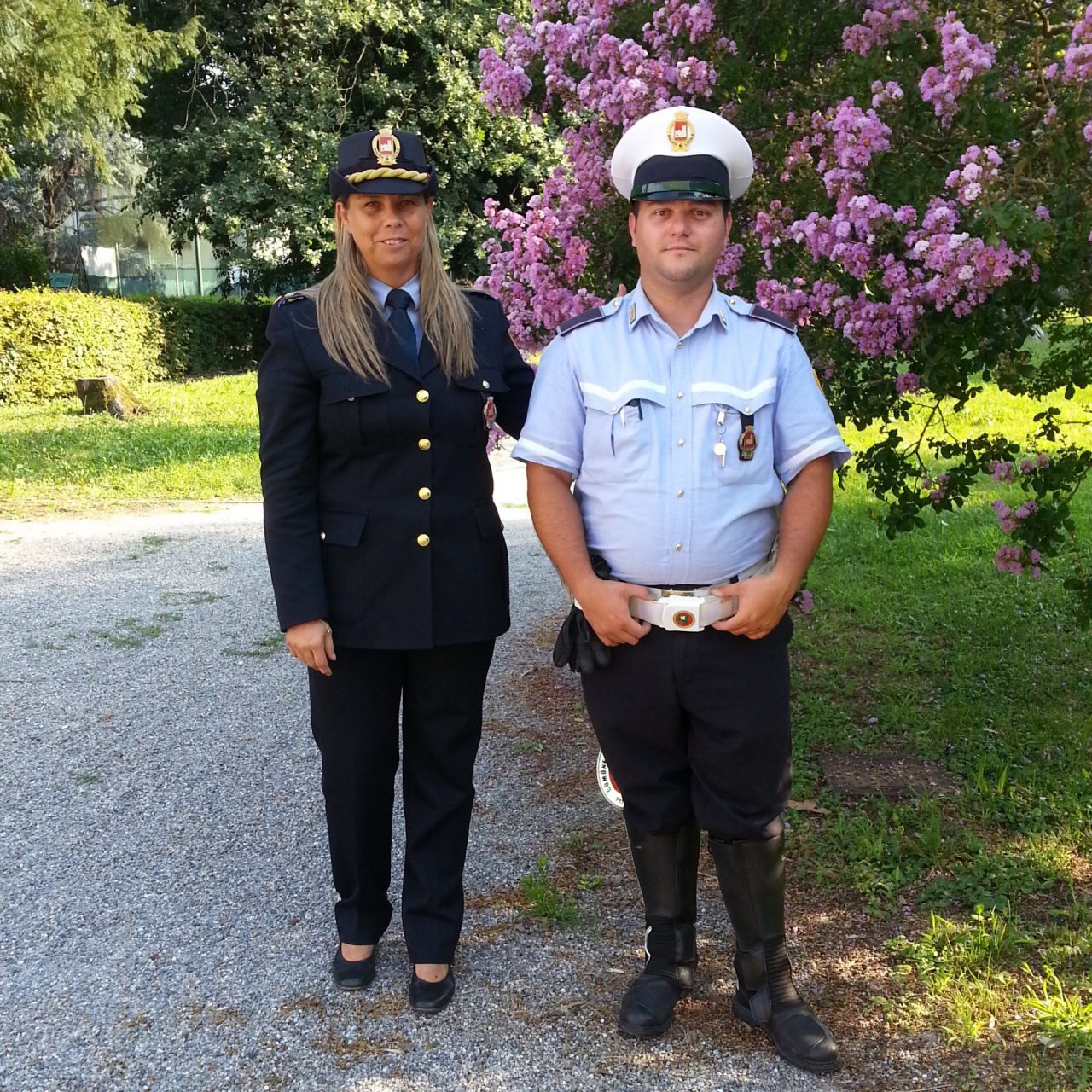 Agente fuori servizio salva aspirante suicida a Trezzo