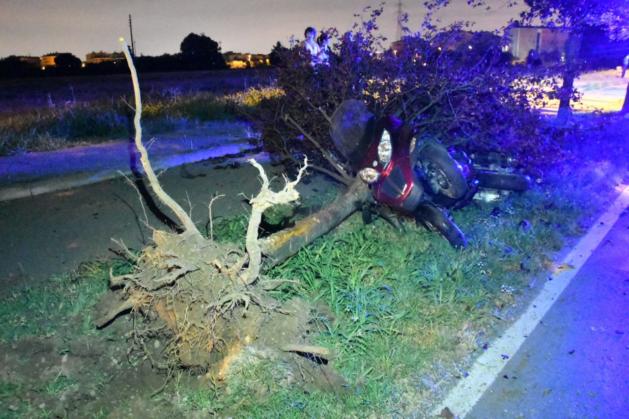 Gravissimo incidente in scooter, 45enne trasportato d’urgenza al San Gerardo