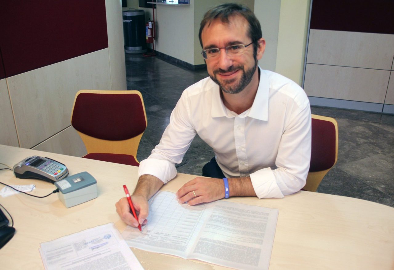Educazione civica da ripristinare a scuola, si firma in Comune