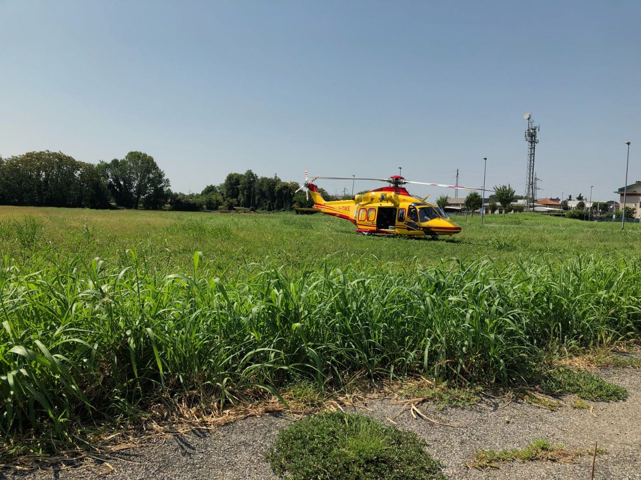 Infortunio sul lavoro a Vimodrone, arriva l’elisoccorso