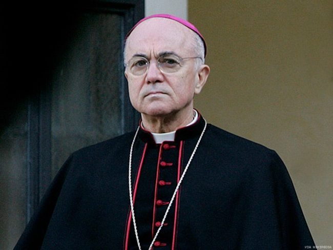 Carlo Maria Viganò l’arcivescovo lombardo che vuole le dimissioni di Papa Francesco