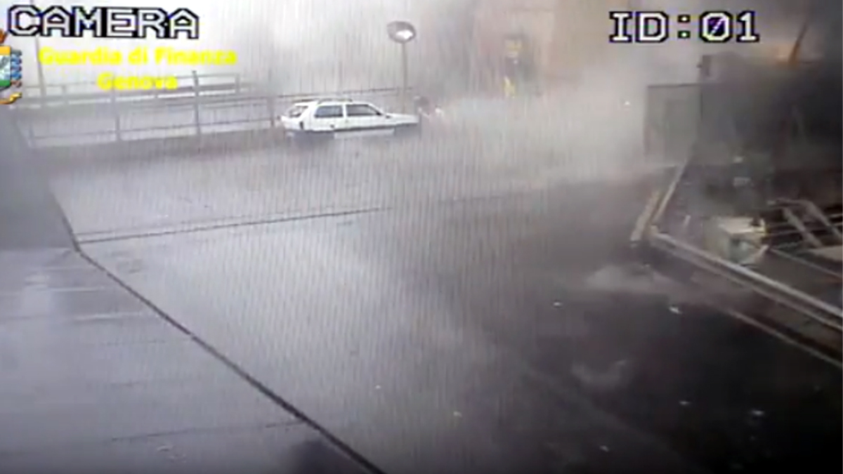 Crollo ponte Genova: dopo il fake, nuovo (vero) video