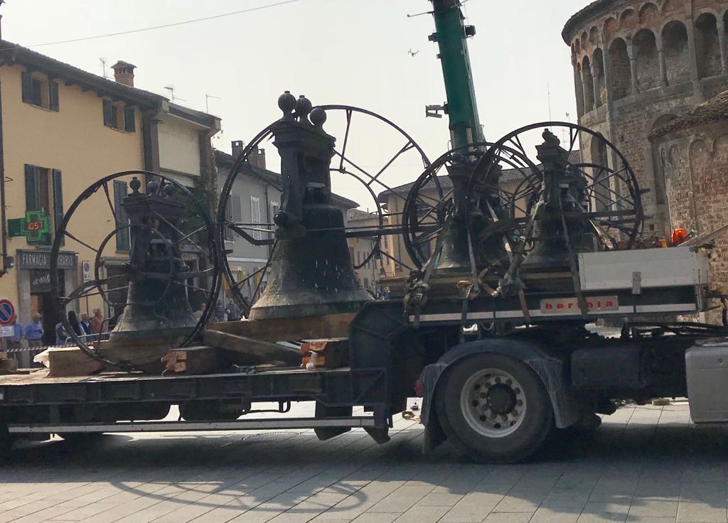 La torre di Rivolta perde le sue campane, le attende un lifting FOTO