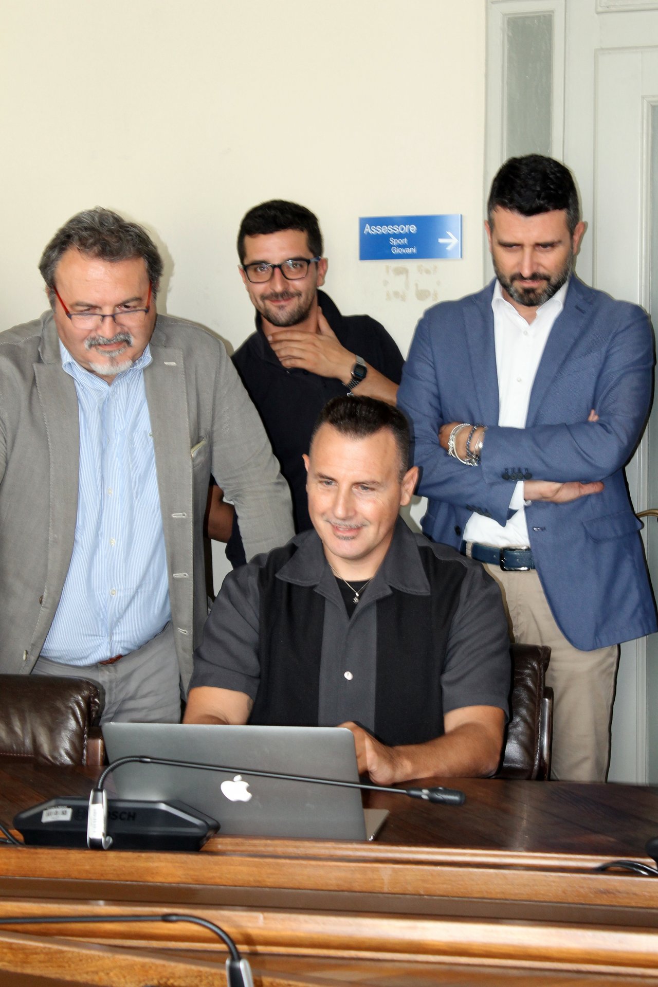 Sergio Facchinetti (Cogeser), Mario Barzaghi, il sindaco Andrea Fumagalli, Davide Bianchi