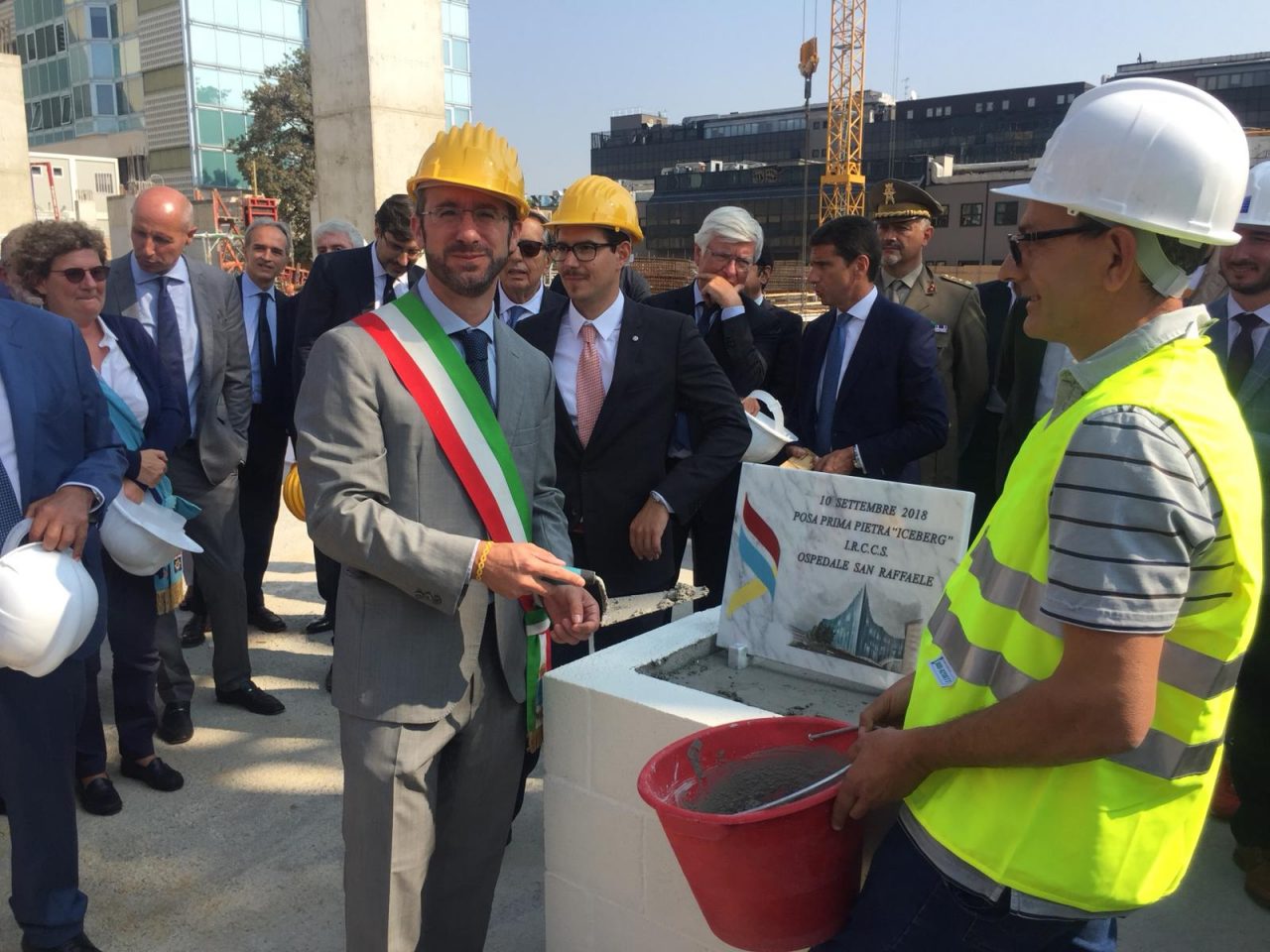 San Raffaele, posata la prima pietra del nuovo blocco di Chirurgia FOTO
