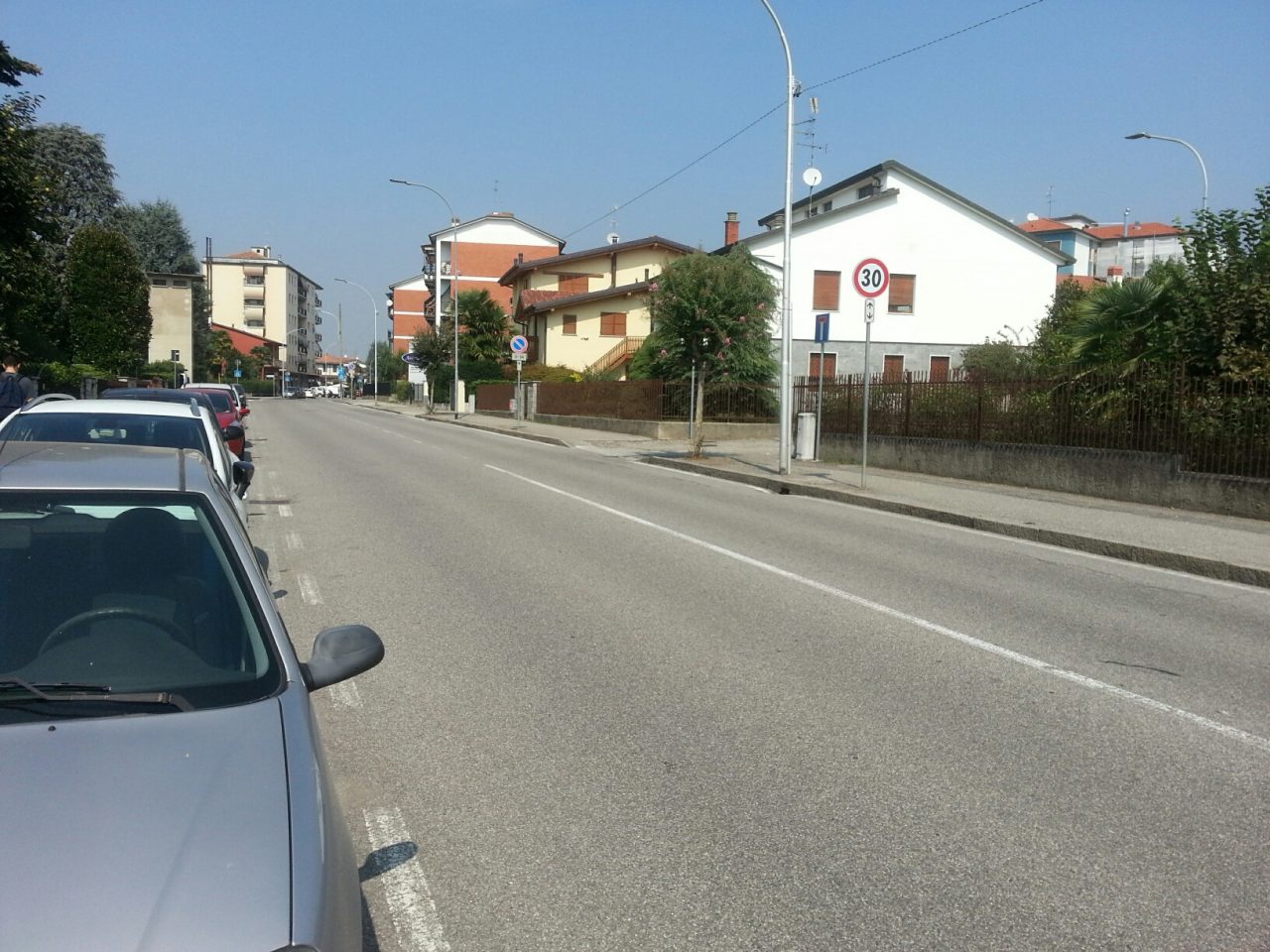 Traffico pesante in centro ore contate a Gessate