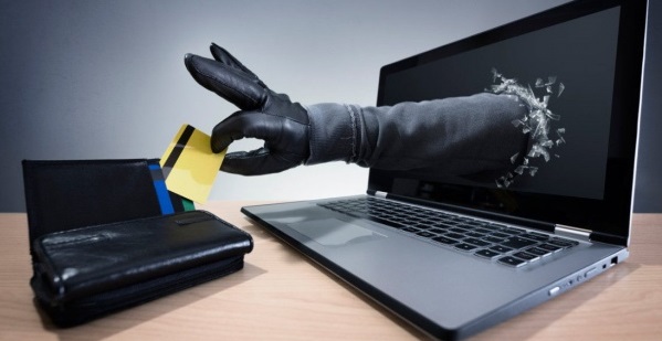 Attenti alla porno truffa dell’account hackerato con riscatto di 300 euro