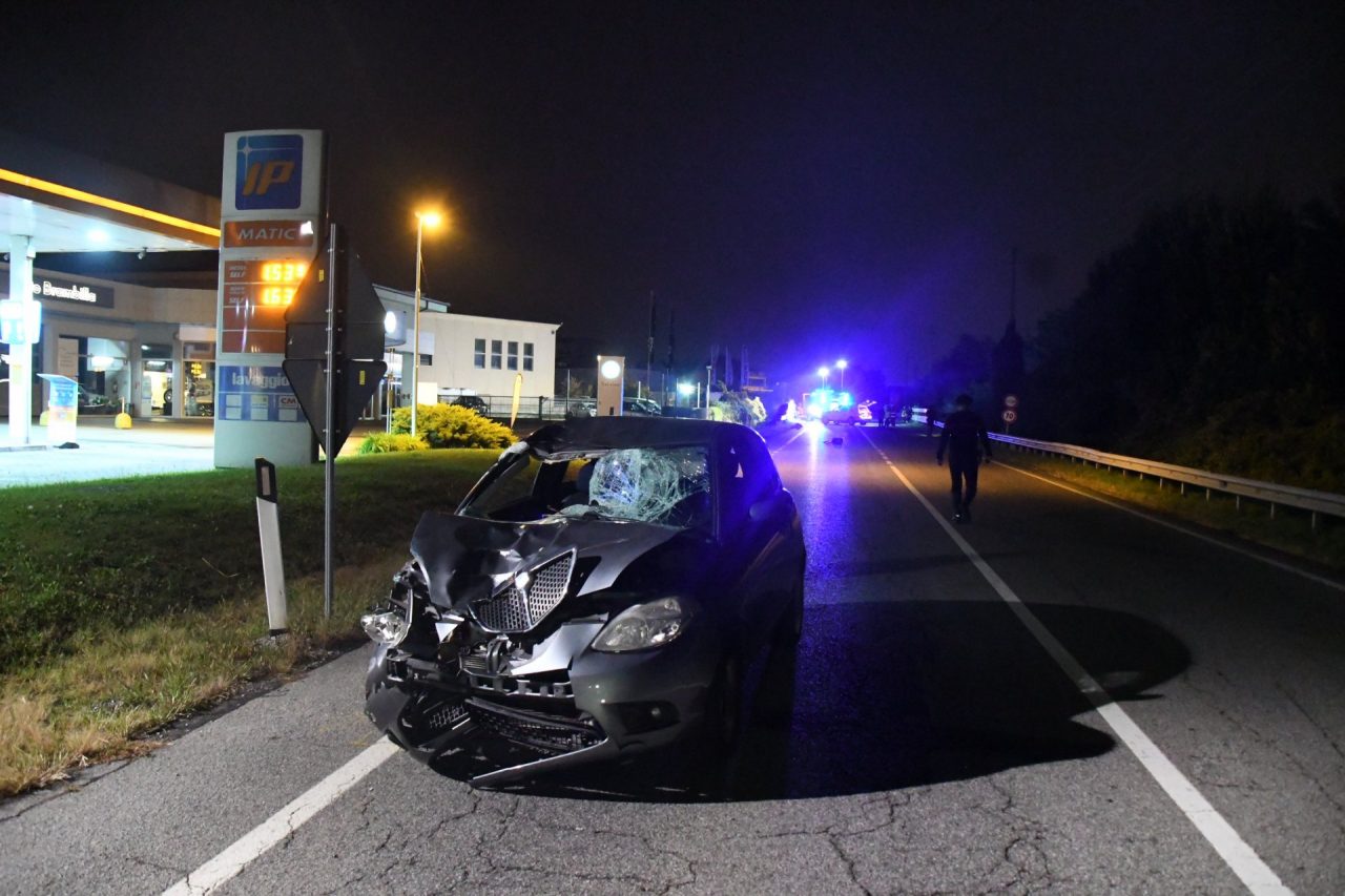 Pedoni morti, arrestata la 21enne investitrice: era ubriaca