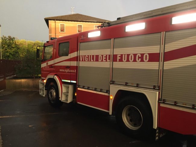 La fuga d’amore di due giovani rischia di finire in tragedia