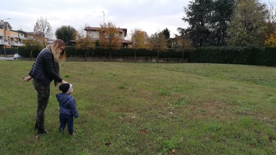 Cassano cento firme in Comune per dare ai bimbi di Groppello un parchetto