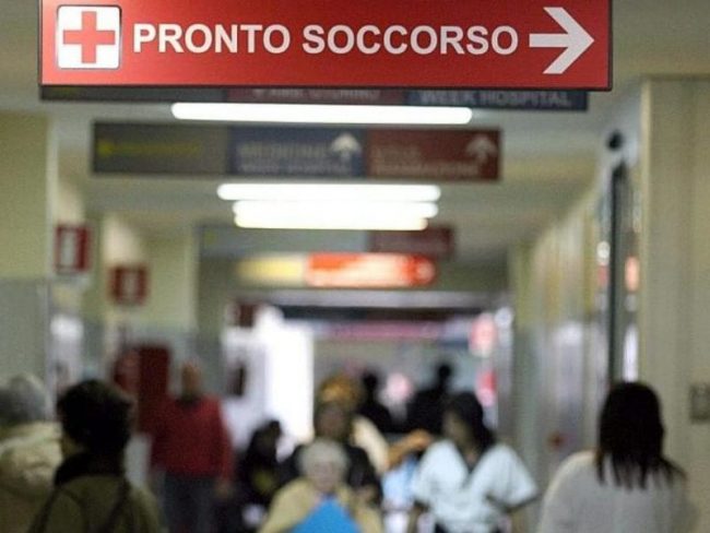 Mamma costretta ad andare al Pronto soccorso per la prescrizione di un farmaco: “Questa sanità non funziona”