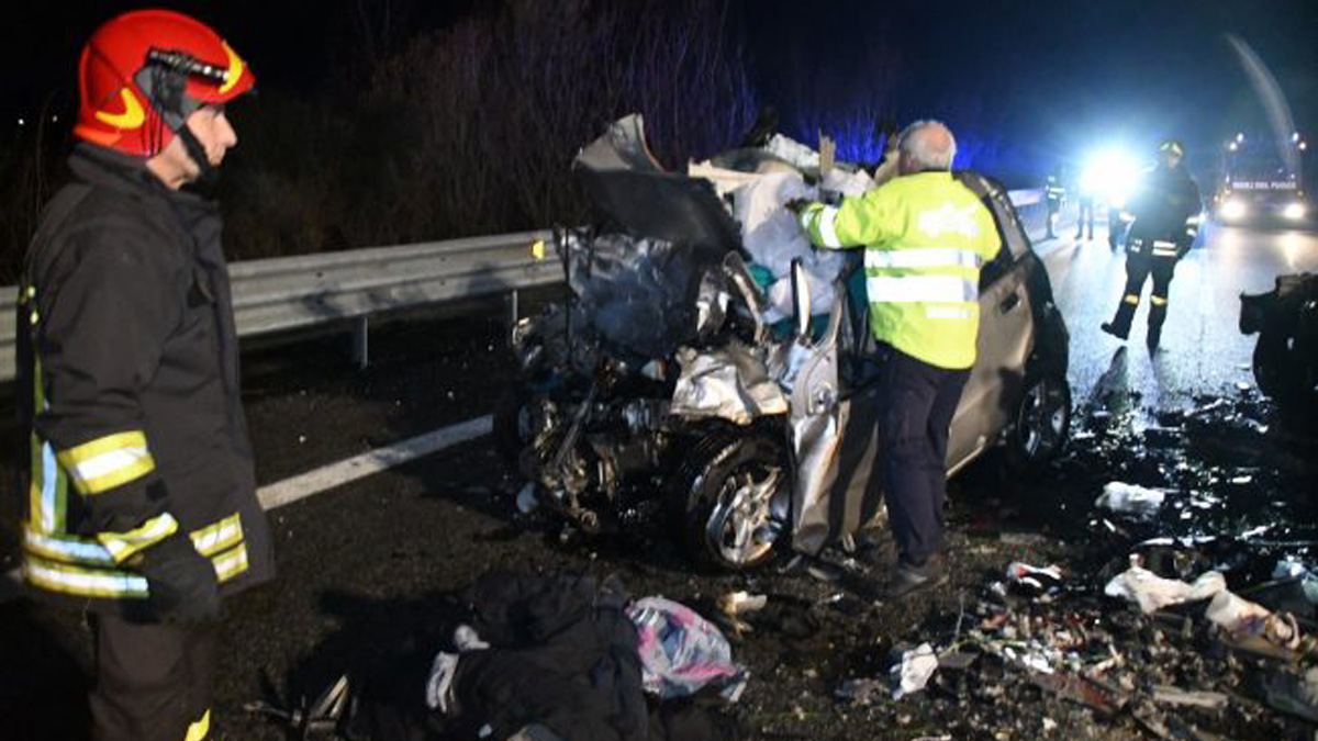 Tragedia in Valtellina: sei morti in un incidente VIDEO
