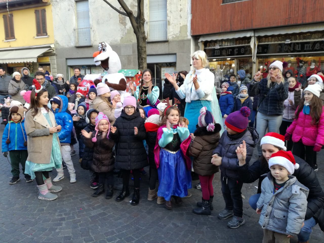 Babbo Natale in Vespa a Gorgonzola FOTO