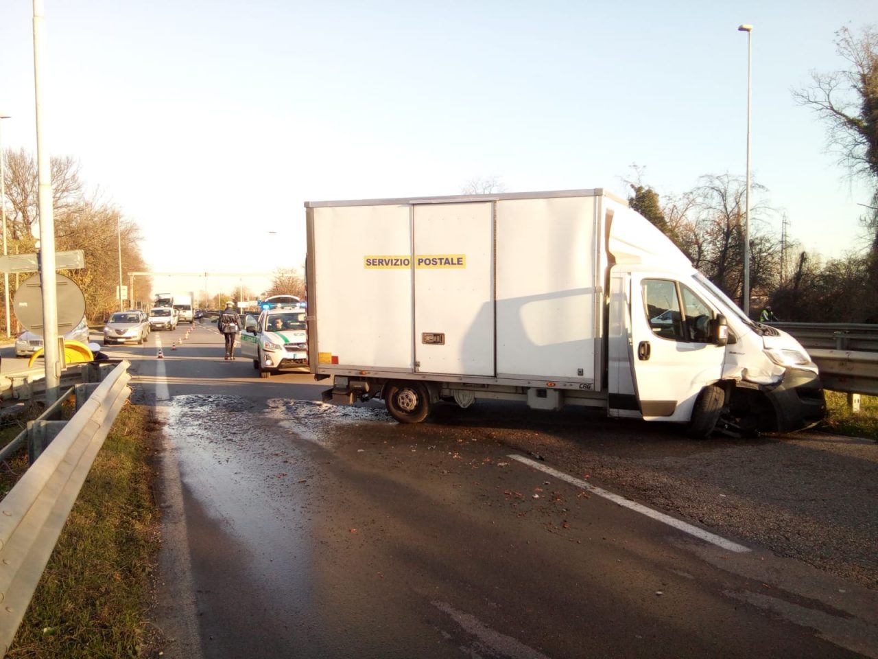 Incidente con il  furgone, Cassanese bloccata