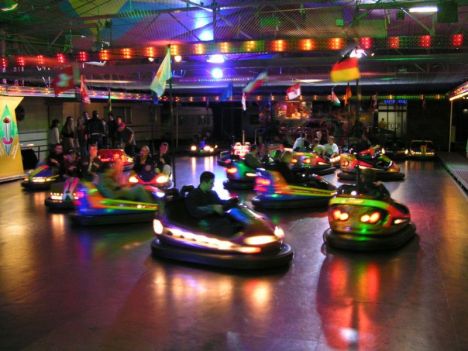 Il luna park di Cernusco sul Naviglio si fa, ma con solamente 17 giostre
