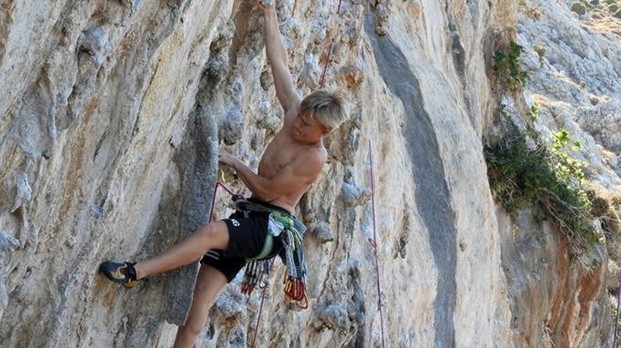 Gioco suicida su Youtube: c’è un indagato per la morte del 14enne Igor Maj