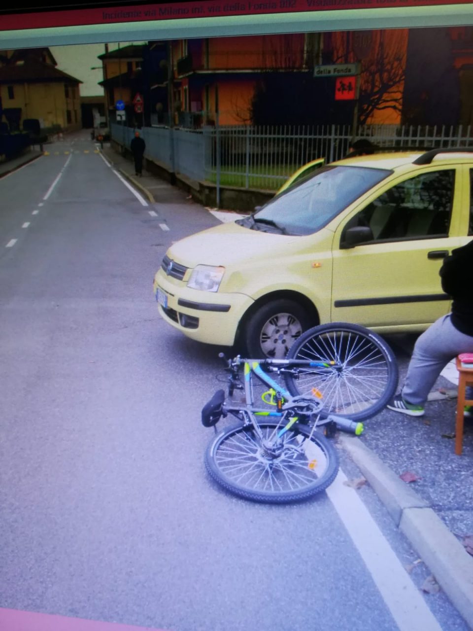 Investito in via Fonda interviene l’elisoccorso a Masate