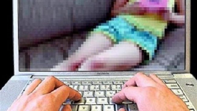 Insegnante di ginnastica pedofilo: per lui scattano divieto di avvicinamento a scuole e di usare i social network