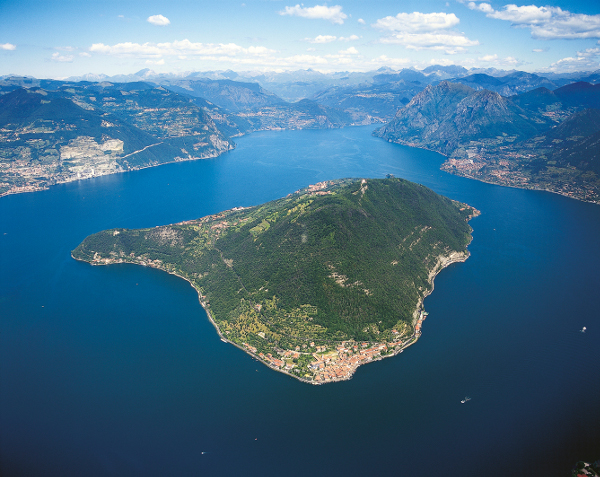 Monte Isola candidata “European Best Destination 2019”