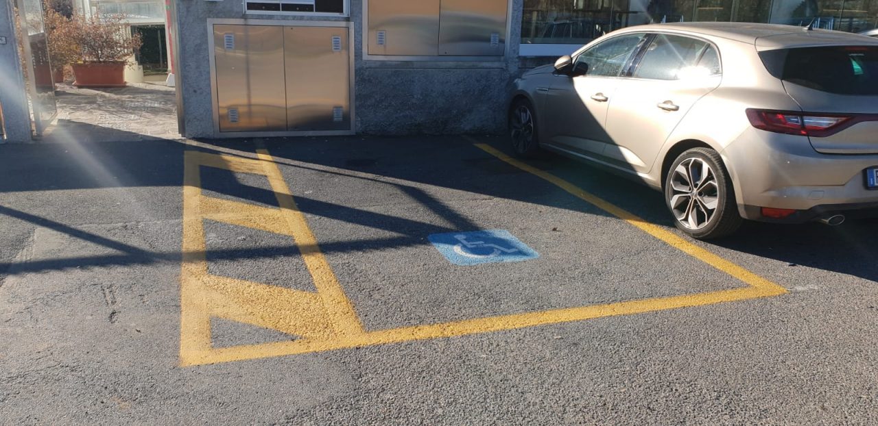 Disabile di Brugherio derubato dell’auto parcheggiata sullo stallo per i portatori di handicap