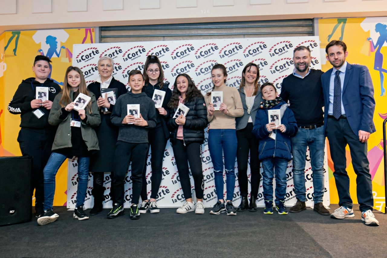Gli studenti di Bellinzago hanno ricevuto il Diario di Anna Frank